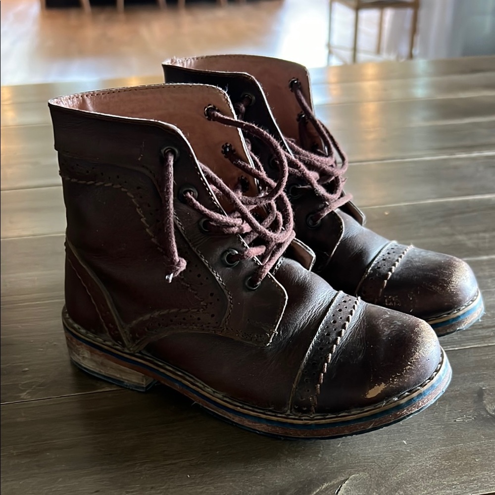 Leather Brown Boots